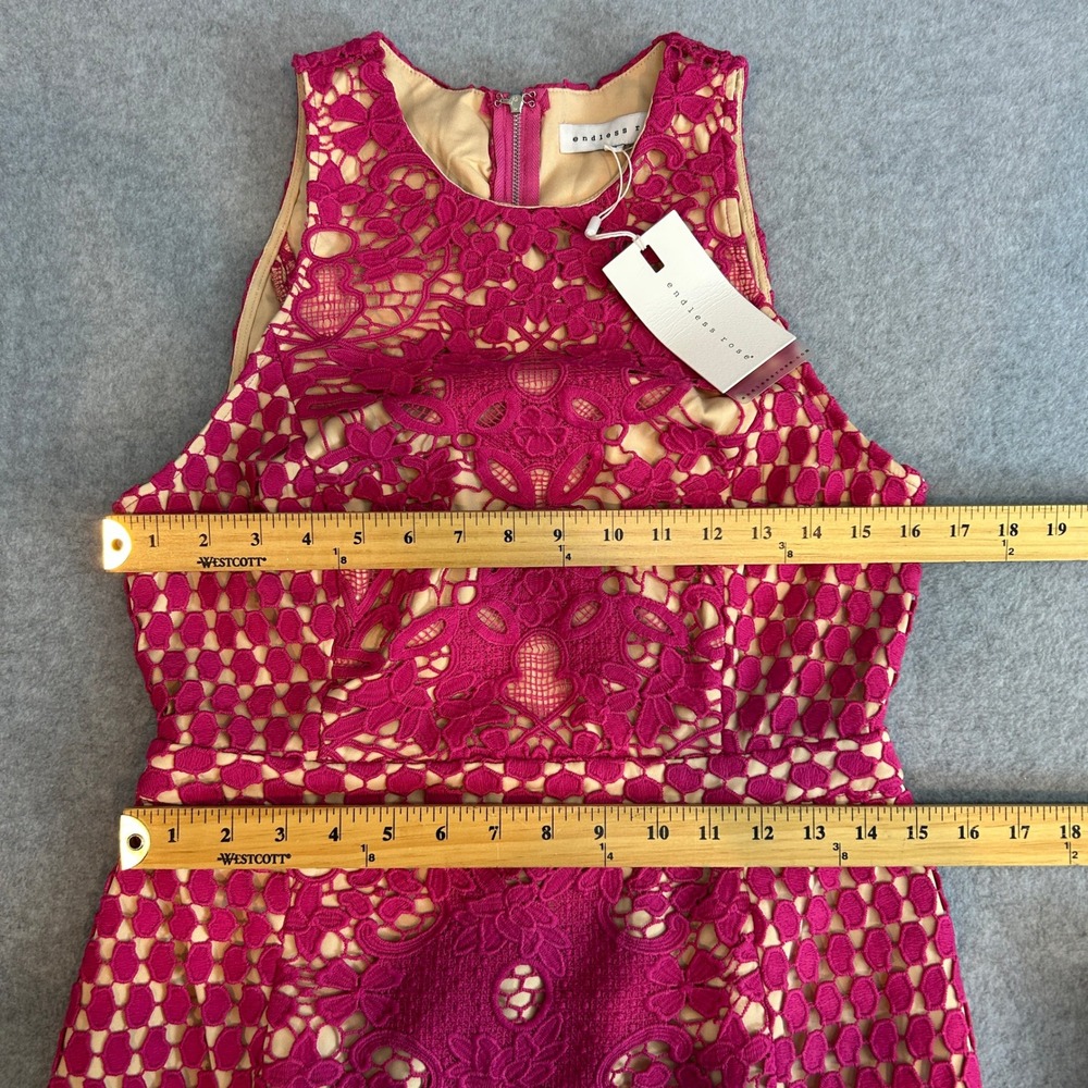 Endless Rose Mini Tank Dress Magenta Pink Floral Lace Cutout Back Sz Medium NWT - Picture 8 of 13